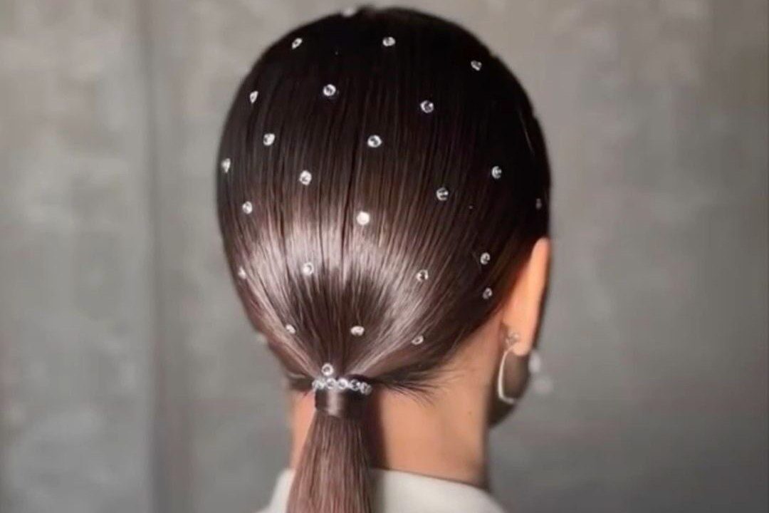 راهنمای خرید انواع اکسسوری دخترانه🎀+ جدیدترین مدلها 1 IMG 20241223 162406 265 edited